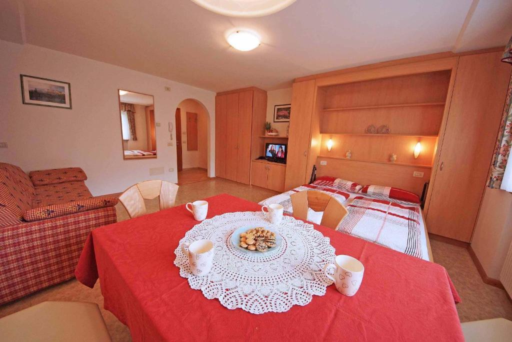 Residence Araldina San Cassiano  Ruang foto