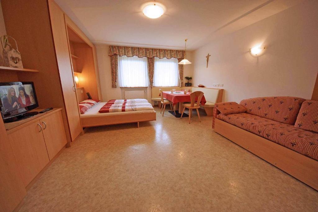 Residence Araldina San Cassiano  Ruang foto